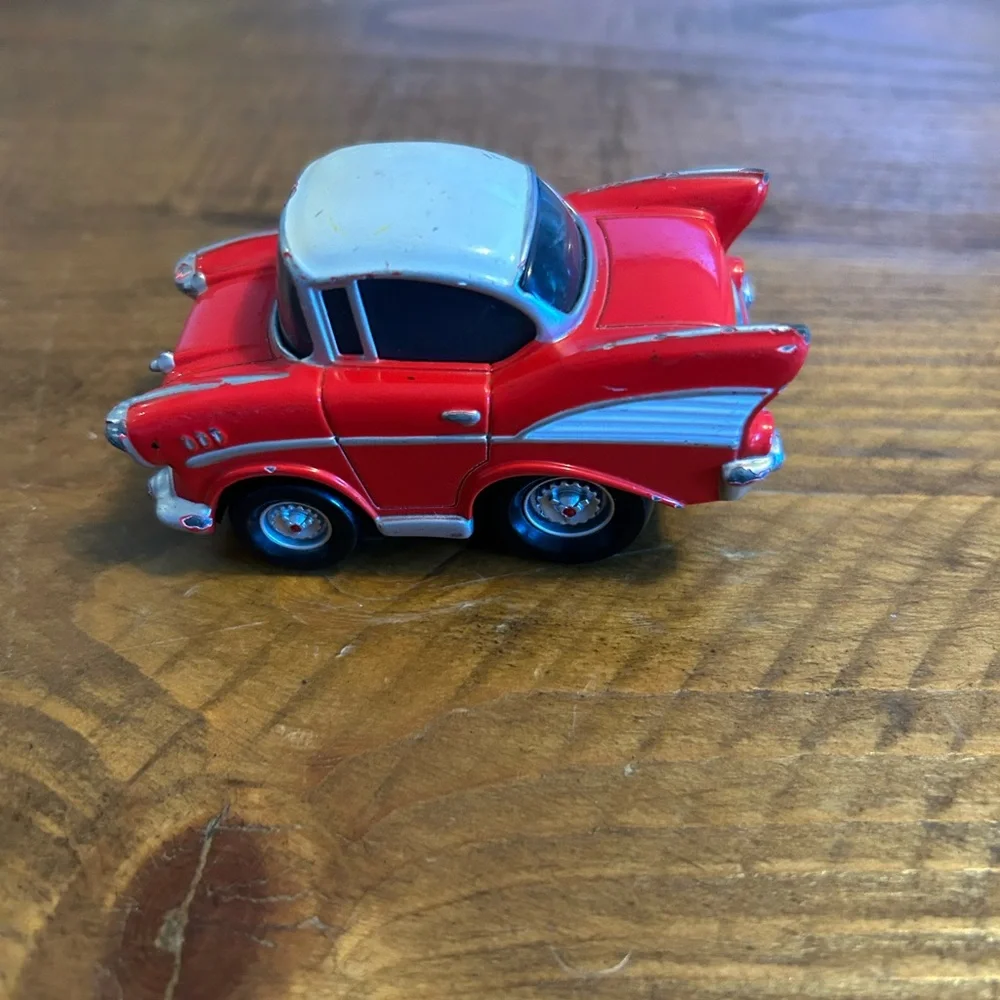 ERTL 1957 Chevy Bel Air Revie Push In Go Toy Car   Free Wheeling Vehicle as is